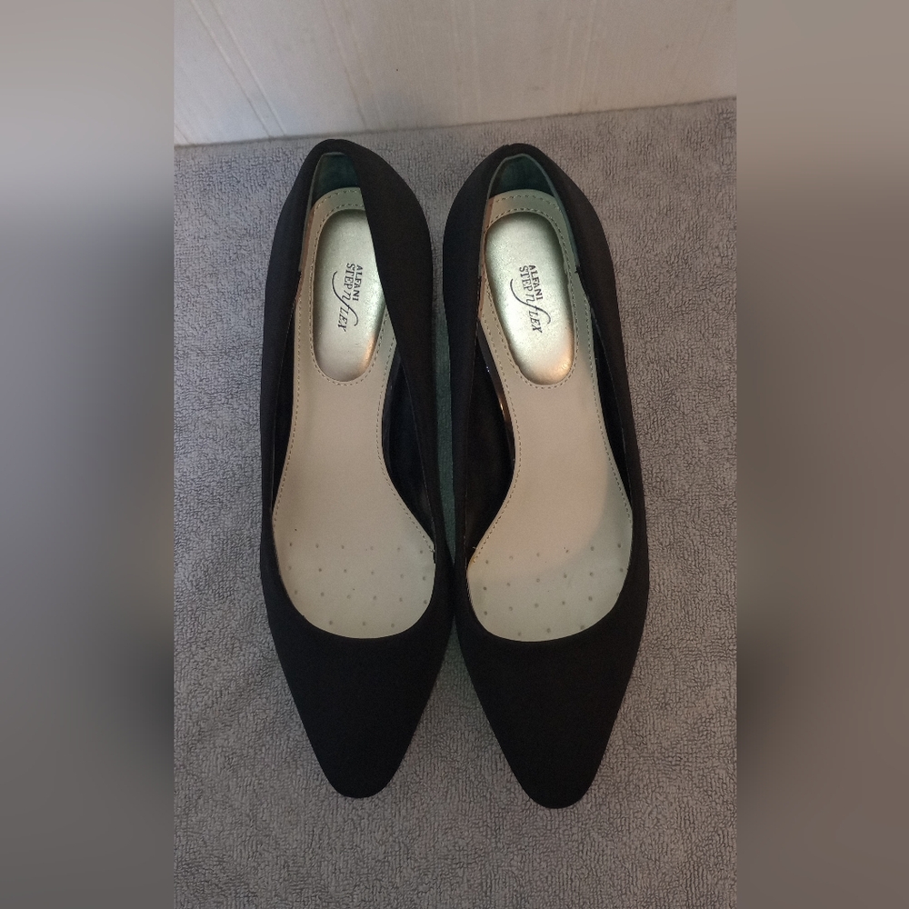 Alfani Women's Black Step 'N Flex Shoes